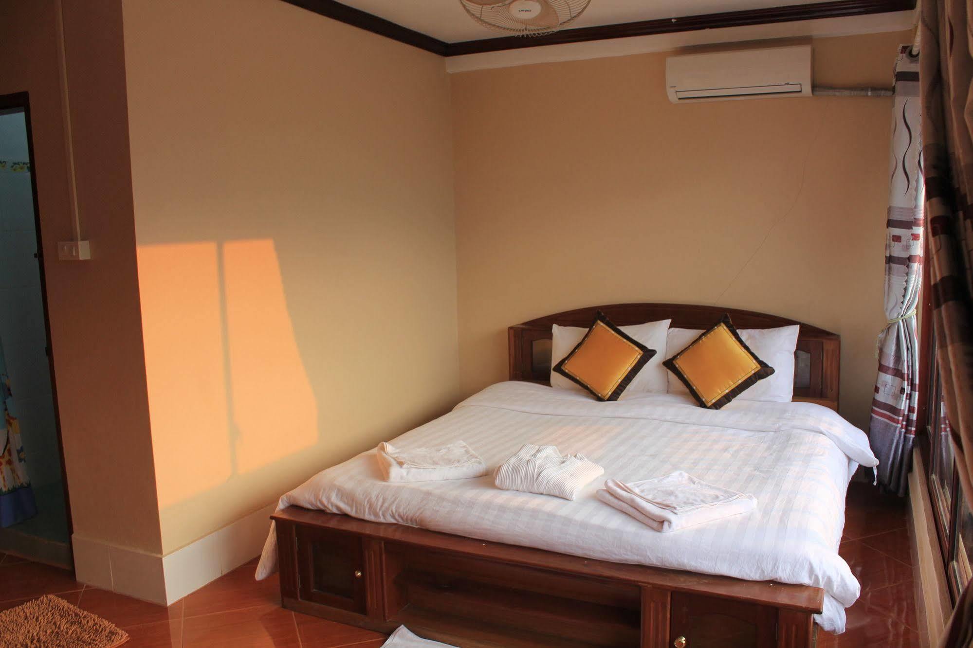 Mountainview Riverside Boutique Hotel Ванг Виенг Екстериор снимка